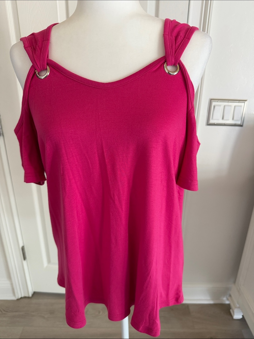 Cold-Shoulder Ring-Detail Tank Top in Bright Fuchsia